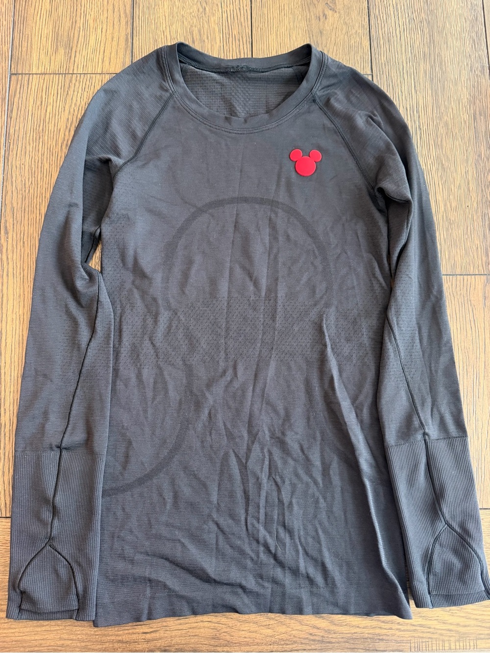 Lululemon x Disney Swiftly Tech Long Sleeve 2.0 Black Red Mickey Mouse Womens s